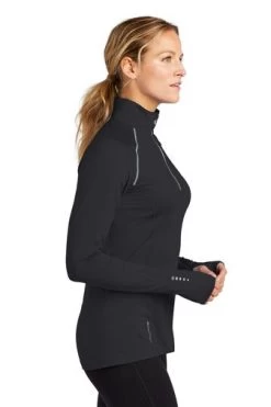 Ogio Shirts: Women's LOE335 BLK Blacktop Nexus 1/4-Zip Pullover -Work Clothes Discount Store 6672 blacktop 3 loe335blacktopmodelside3 337w