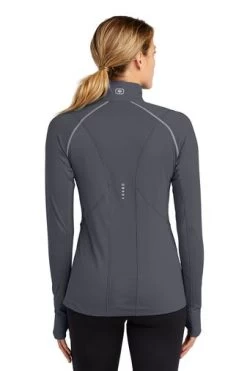 Ogio Shirts: Women's LOE335 GGY Gear Grey Nexus 1/4-Zip Pullover -Work Clothes Discount Store 6672 geargrey 2 loe335geargreymodelback3 337w